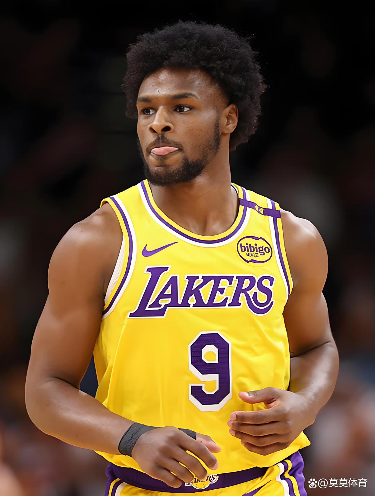 包含国际比赛日洛杉矶湖人再遭质疑——意大利杯节点到来,赛场秩序良好,团队化学反应显著的词条 包含国际比赛日洛杉矶湖人再遭质疑——意大利杯节点到来,赛场秩序良好,团队化学反应显著的词条